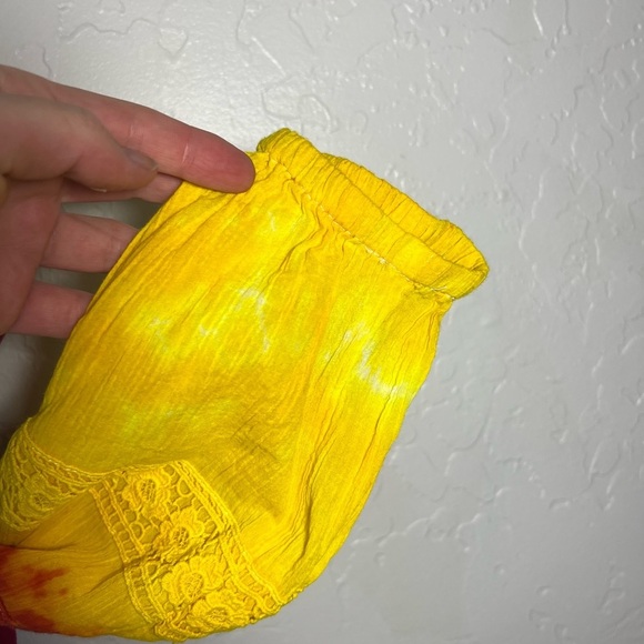 Hearts of Palm Tie-Dye Tunic | Small - Picture 10 of 12